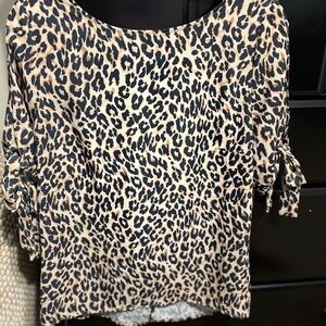 Leopard print top